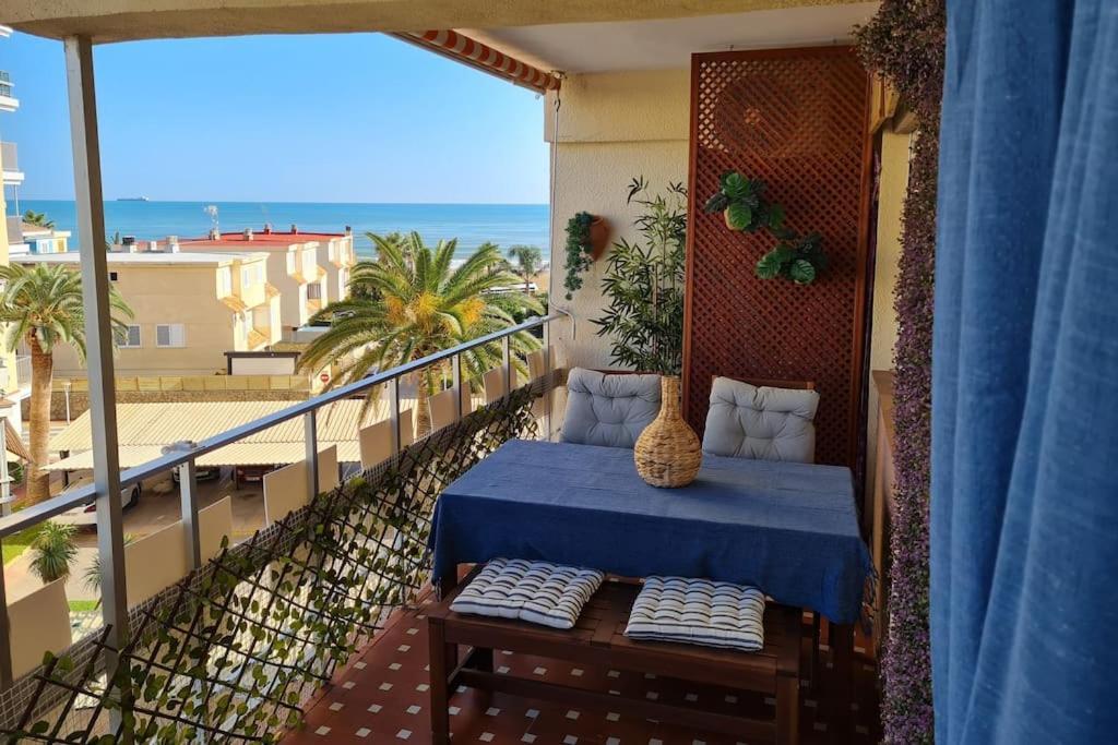 Ferienwohnung Apartamento Mediterraneo Tranquilo Y Familiar Valencia Exterior foto