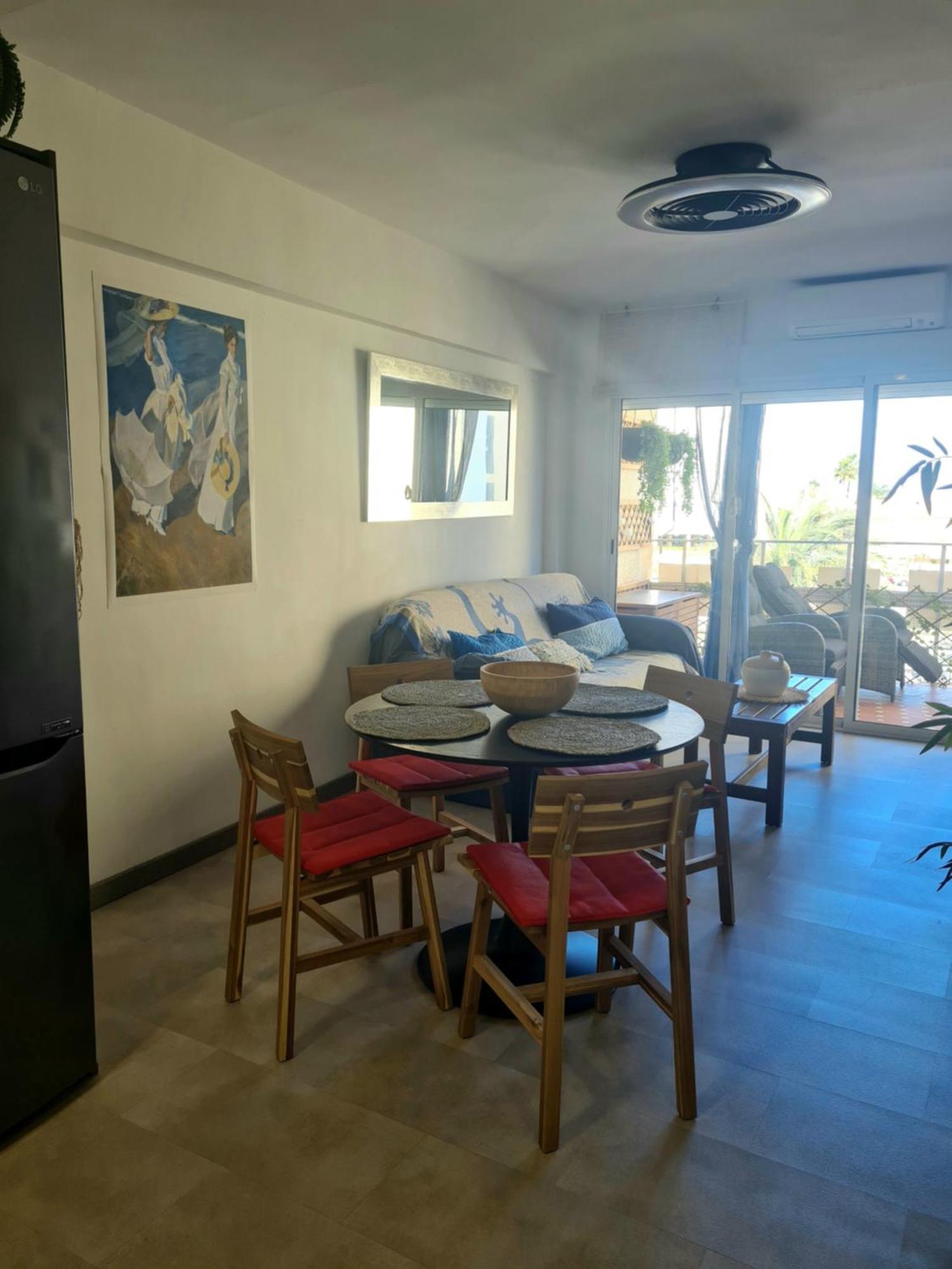 Ferienwohnung Apartamento Mediterraneo Tranquilo Y Familiar Valencia Exterior foto